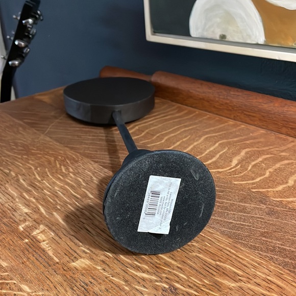 Paper and Wood Hat Display - Picture 7 of 8